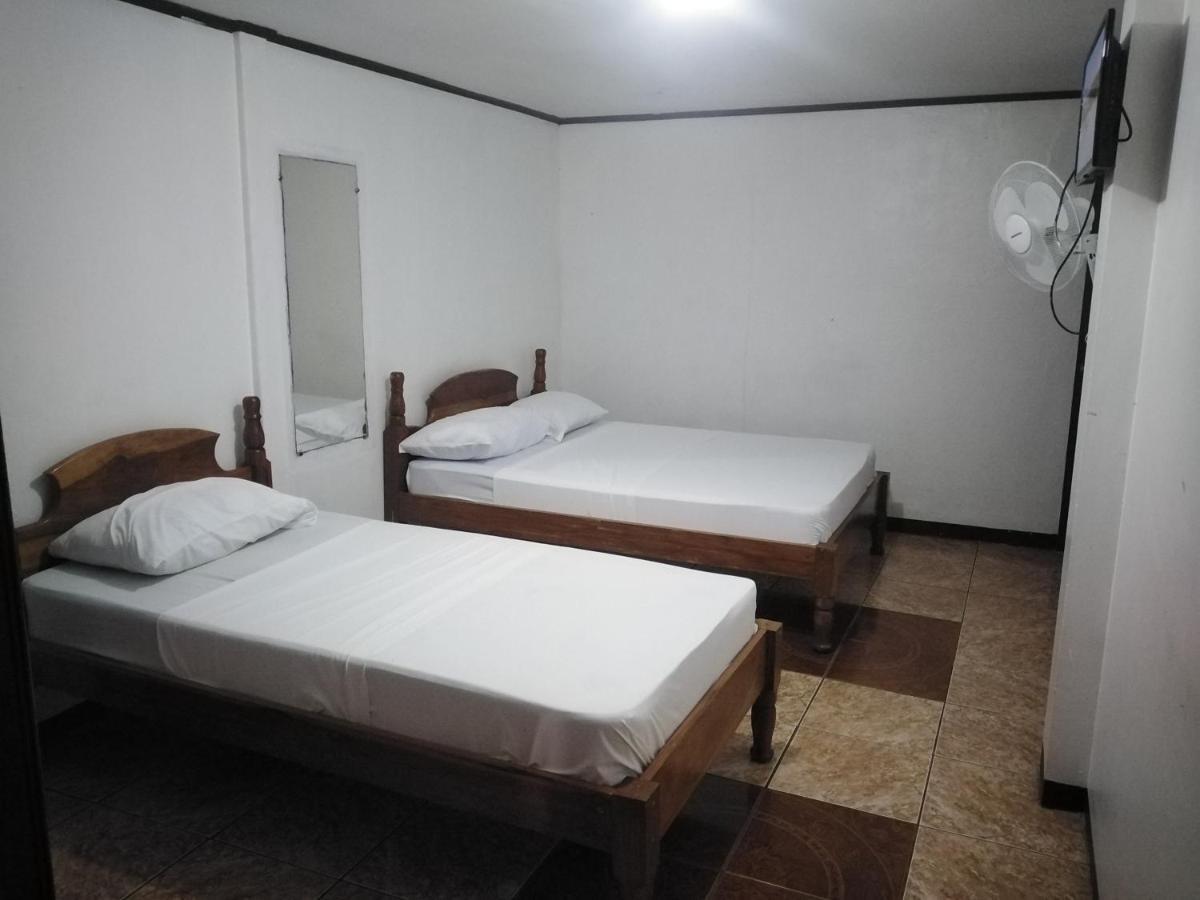 Hostel Orozco - Costa Rica Río Cuarto Dış mekan fotoğraf