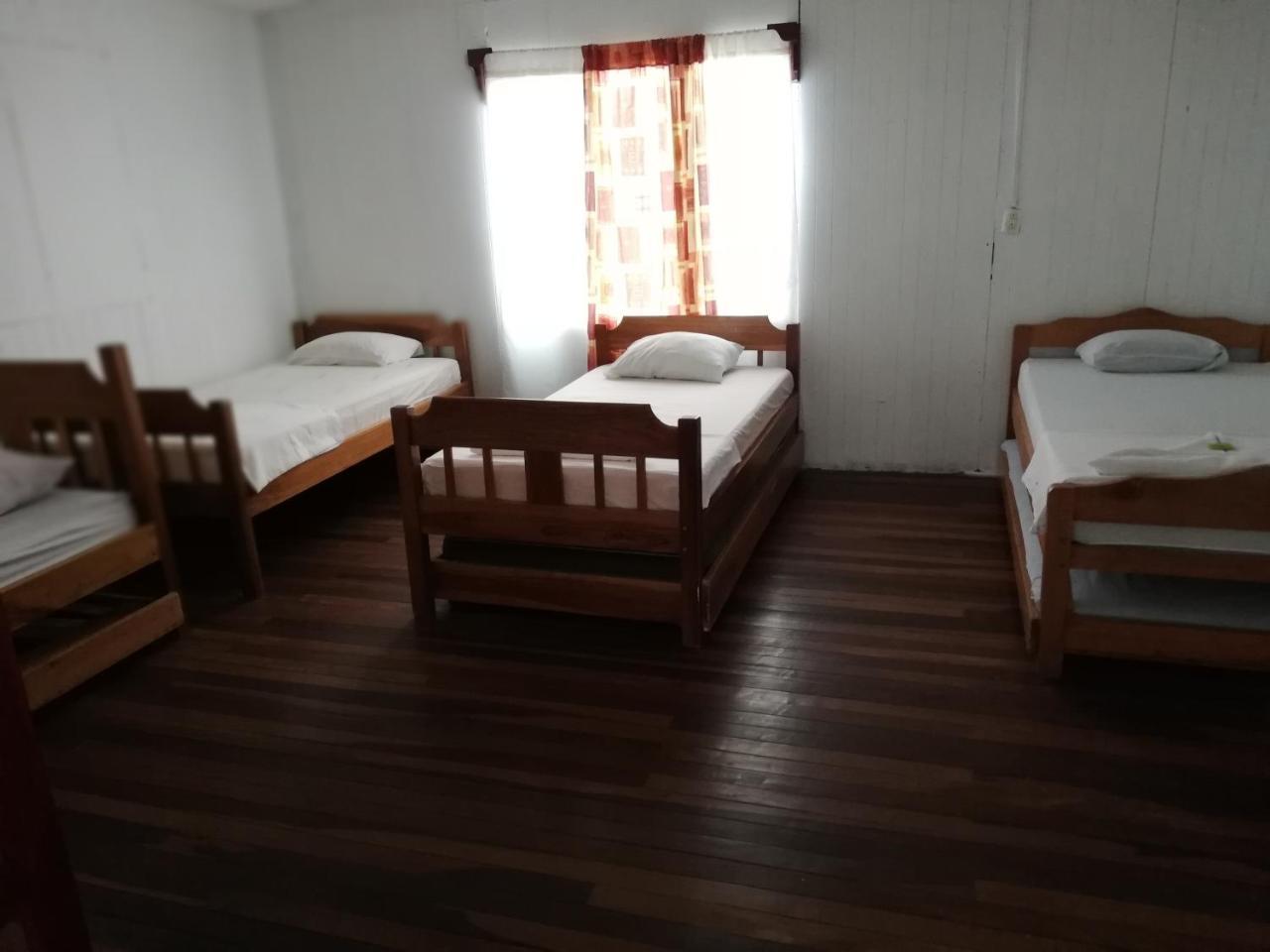 Hostel Orozco - Costa Rica Río Cuarto Dış mekan fotoğraf